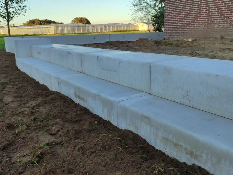 betonnen trap buiten