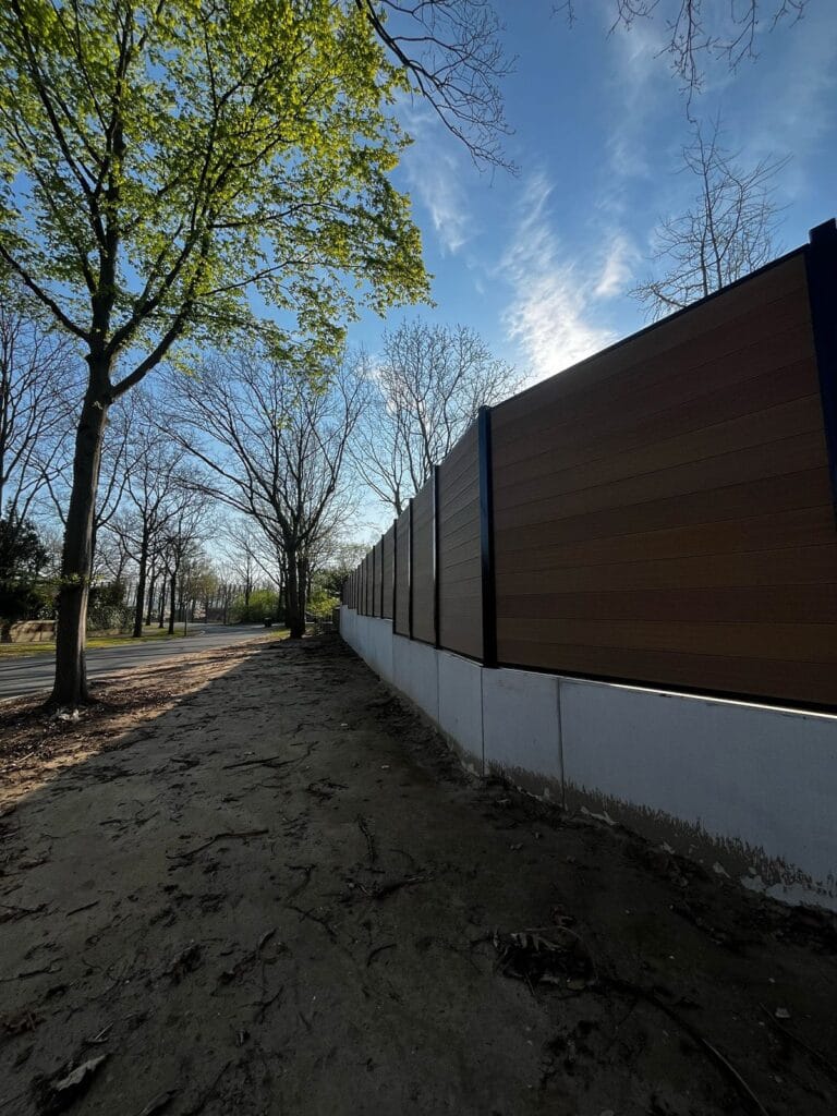 schutting op keerwand plaatsen Limburg